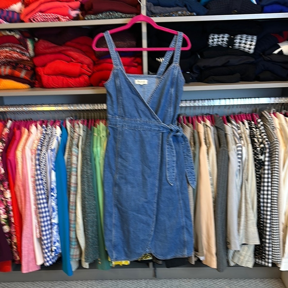 Madewell blue denim v neck midi wrap dress size 0